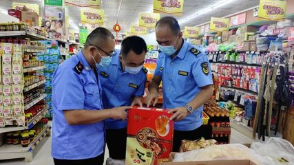 洛川县开展专项食品检查 保障群众“双节”“舌尖上”的安全